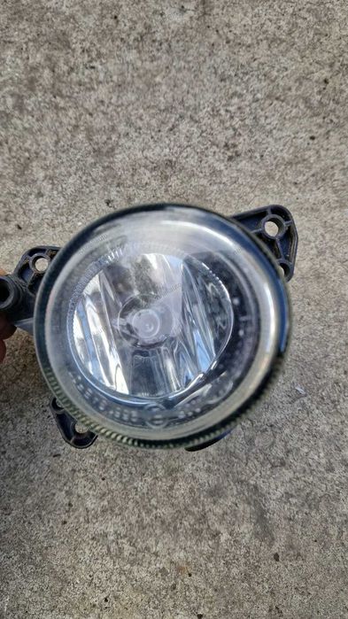 Proiector bara stanga Mercedes E-CLASS (W212) cod A 212 820 09 56