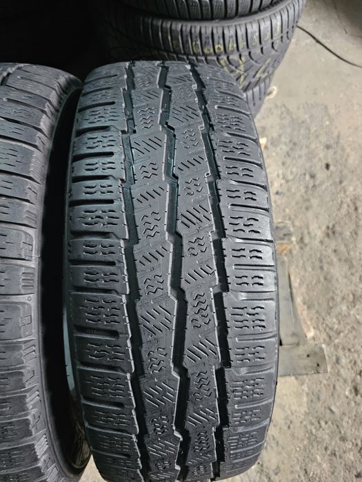 2 anvelope iarna 215 65 16C Michelin Agilis