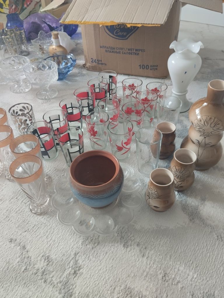 Продам срочно посуду