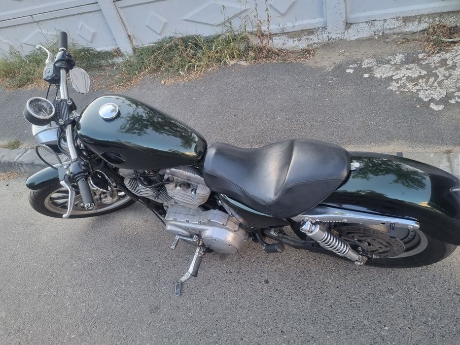Harley Davidson Sportster 883 limitat in acte A2 (18 ani)