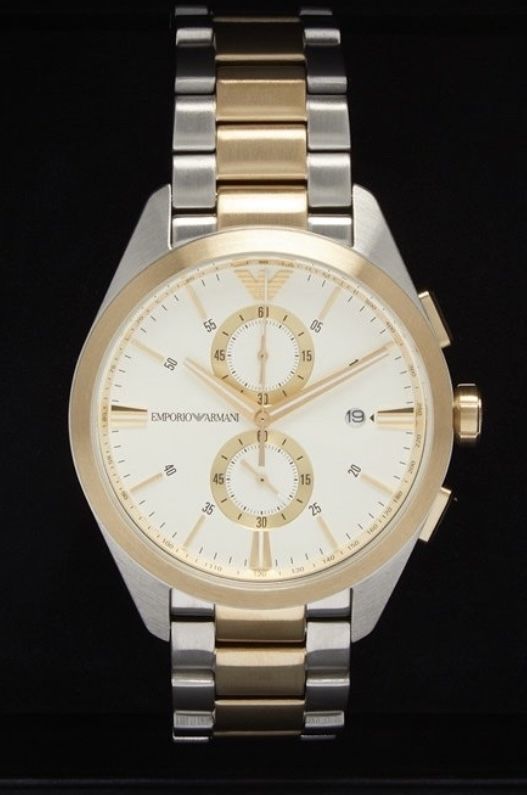 Часовник Emporio Armani