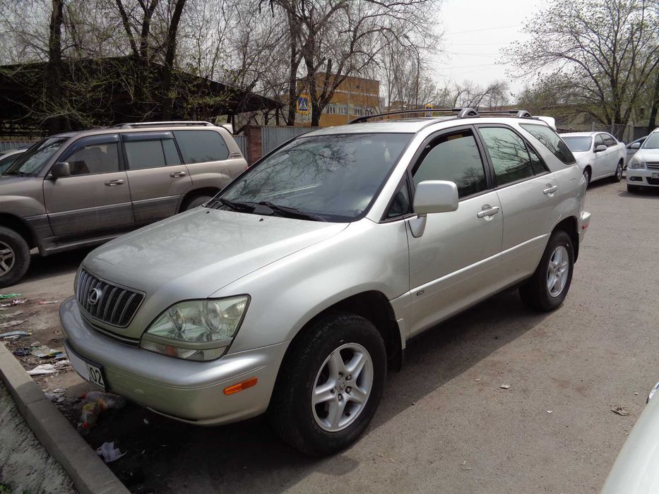 Продам LEXUS RX 300