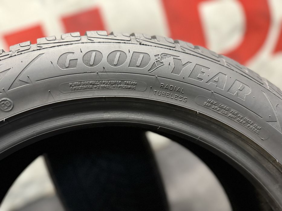 215 55 17, Зимни гуми, Goodyear UltraGripPerformance, 2 броя