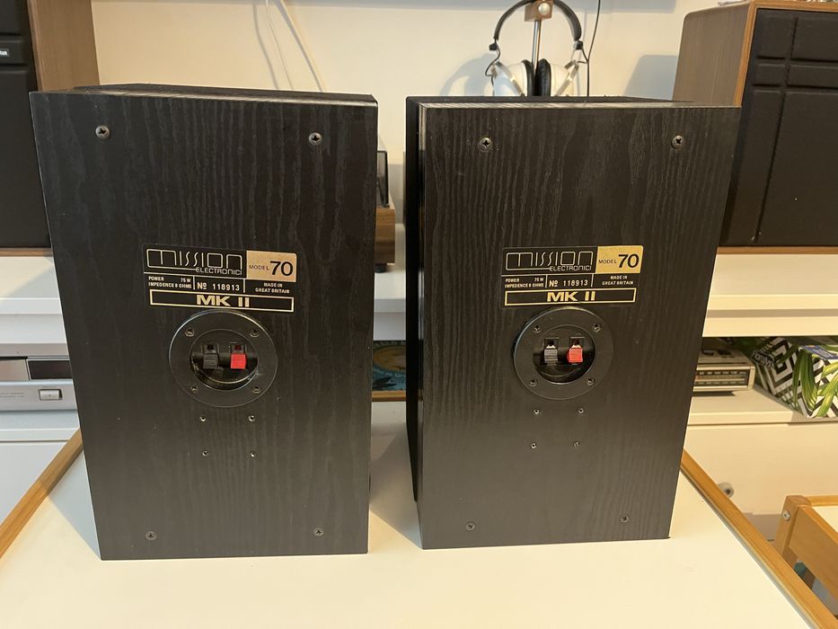 Boxe - perechi de incinte acustice Mission Model 70 MK II