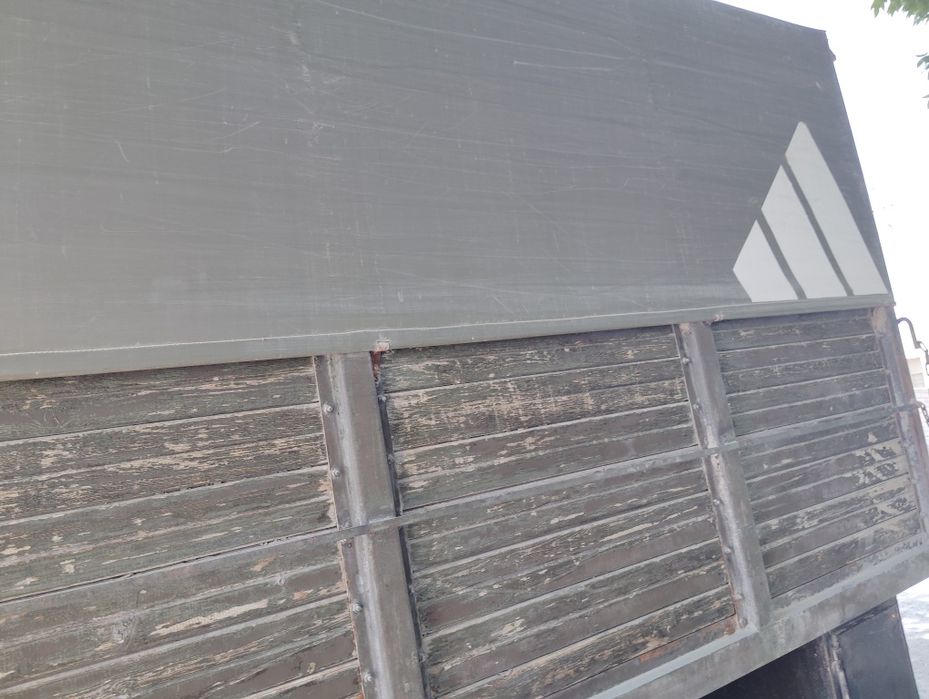 Zil 130 bartovoy tentli