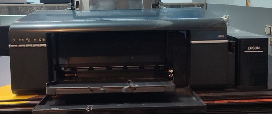 Epson l805   sotiladi