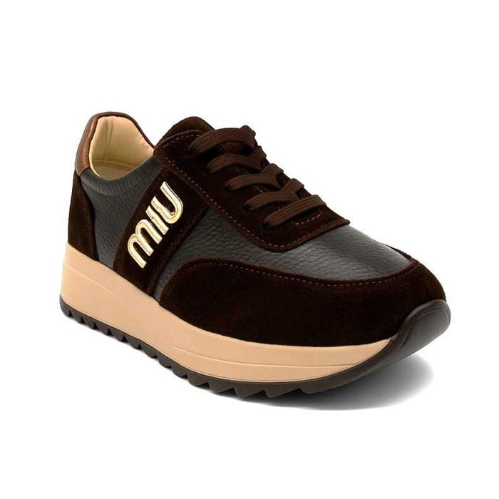 Дамски кафяви обувки от естествена кожа с платформа и златист акцент