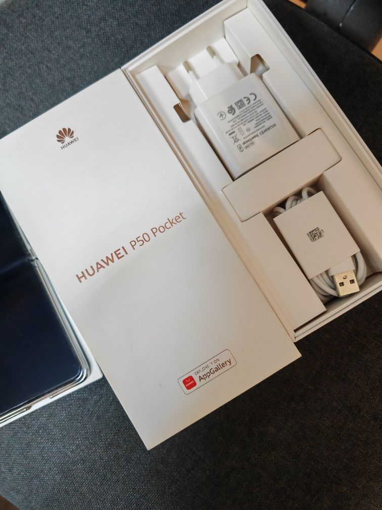 Huawei P50 Pocket 256GB 8GB RAM Dual / Бартер