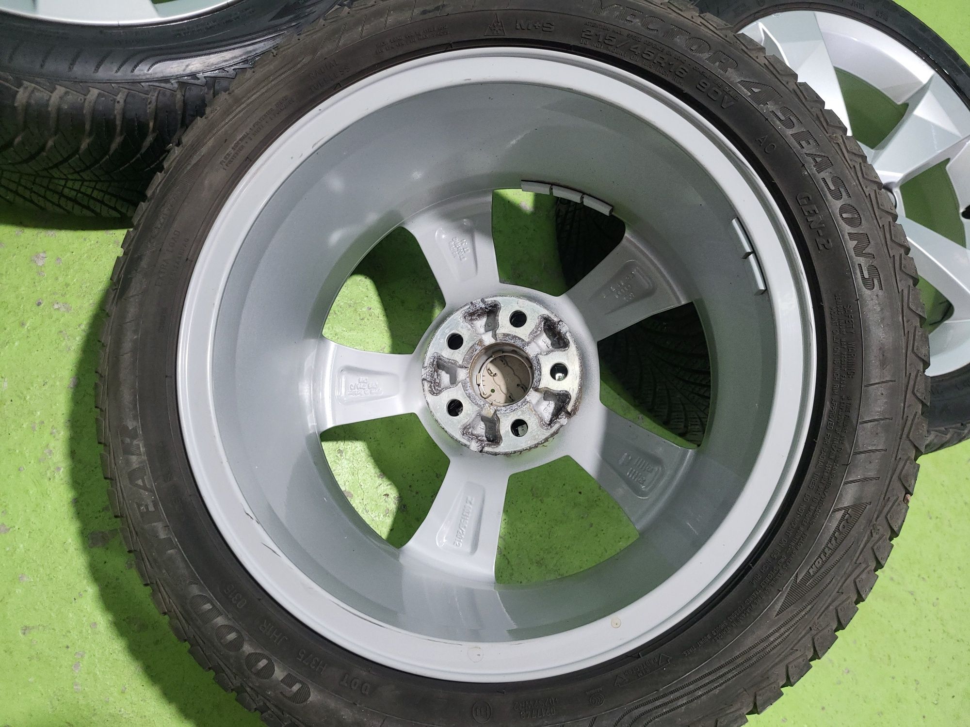 16 5x100 Audi A1 Vw Polo Skoda Seat 5х100