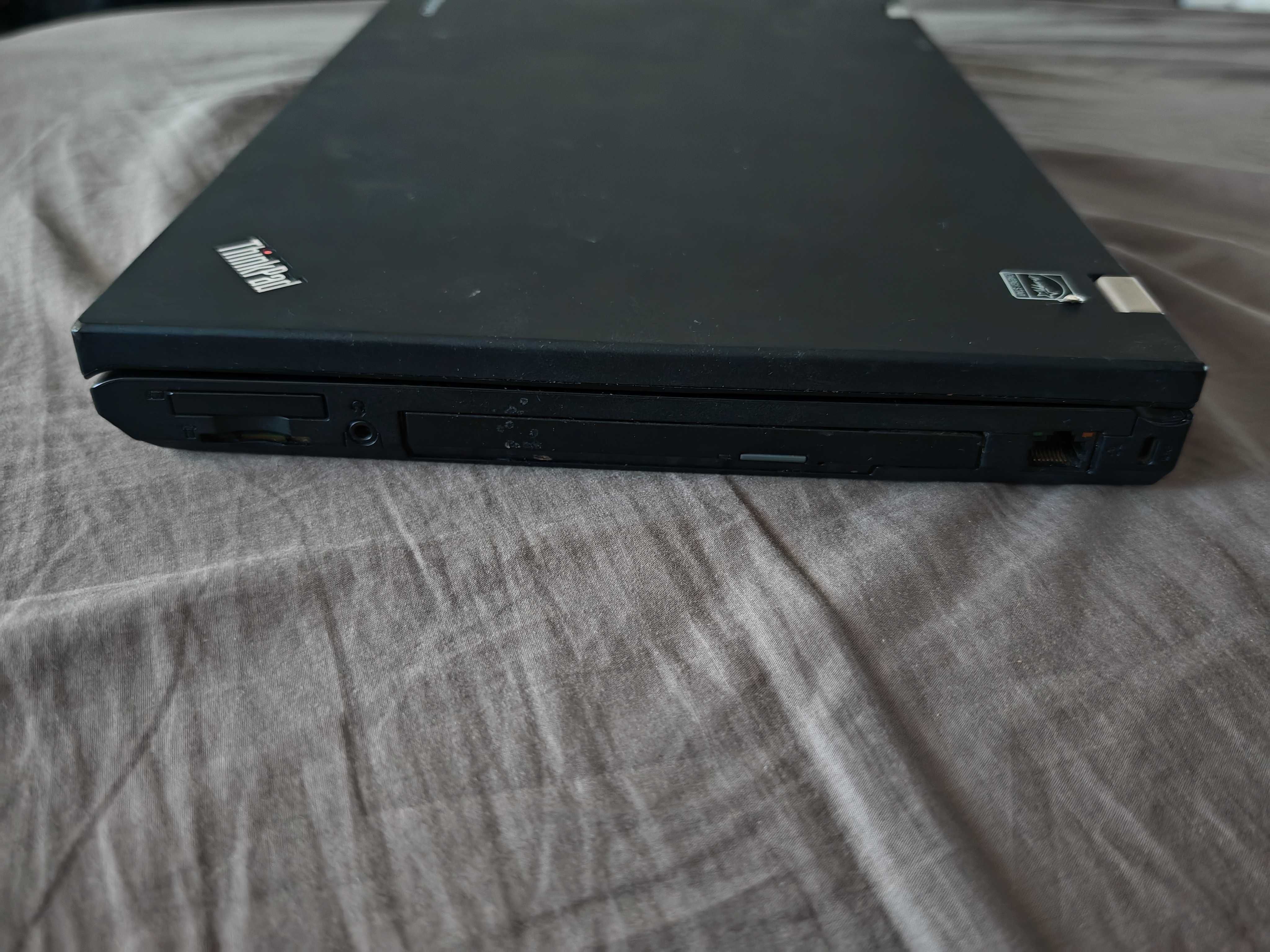 Lenovo W530      .