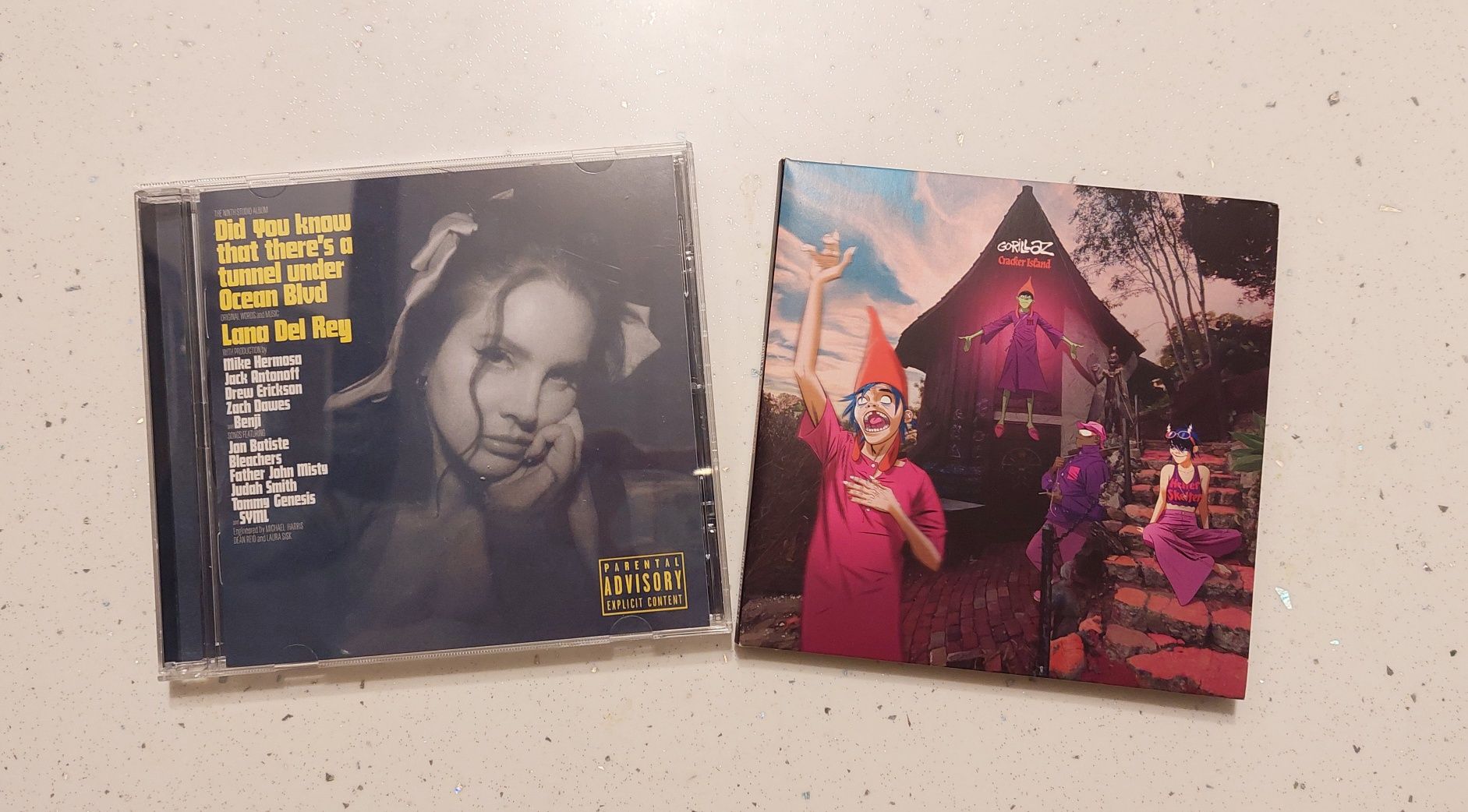 Cd lana del rey и gorillaz