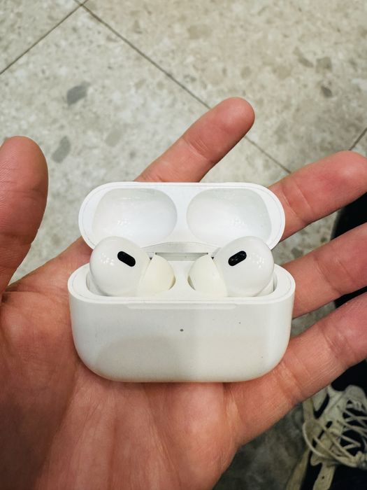 AirPods Pro 2 (A3049) | Type-C | Оригинал | Отличное состояние