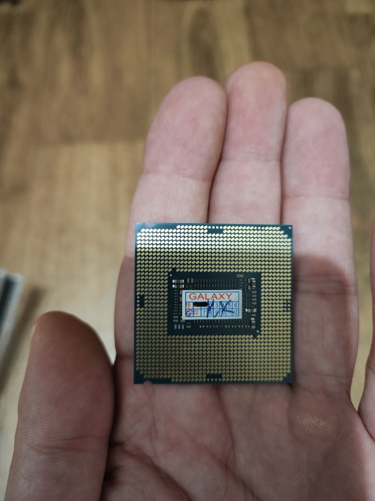 Продам процессор i3 9100f.
