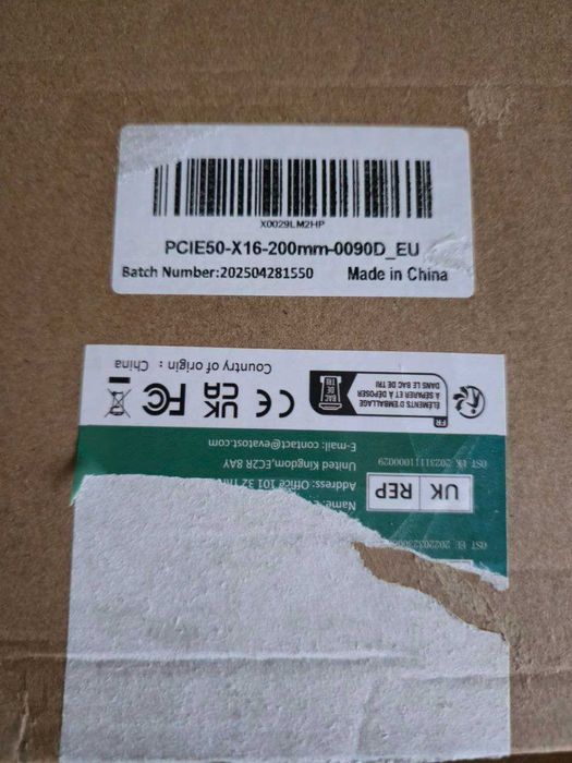 Riser PCIe 5.0 x16, 200mm, 90°, GLOTRENDS PCIE50-X16-200mm-0090D