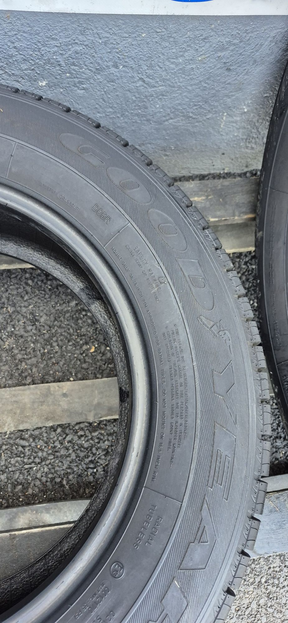 215.65.16C Goodyear M+S Second-hand