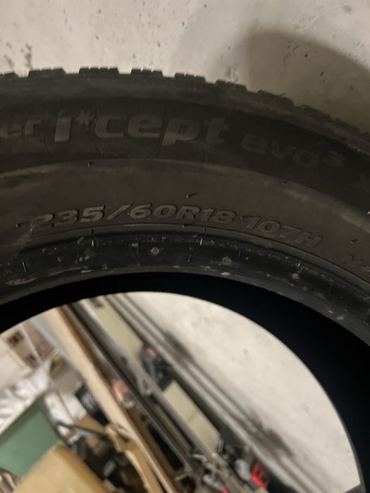Зимни гуми hankook icept evo 3