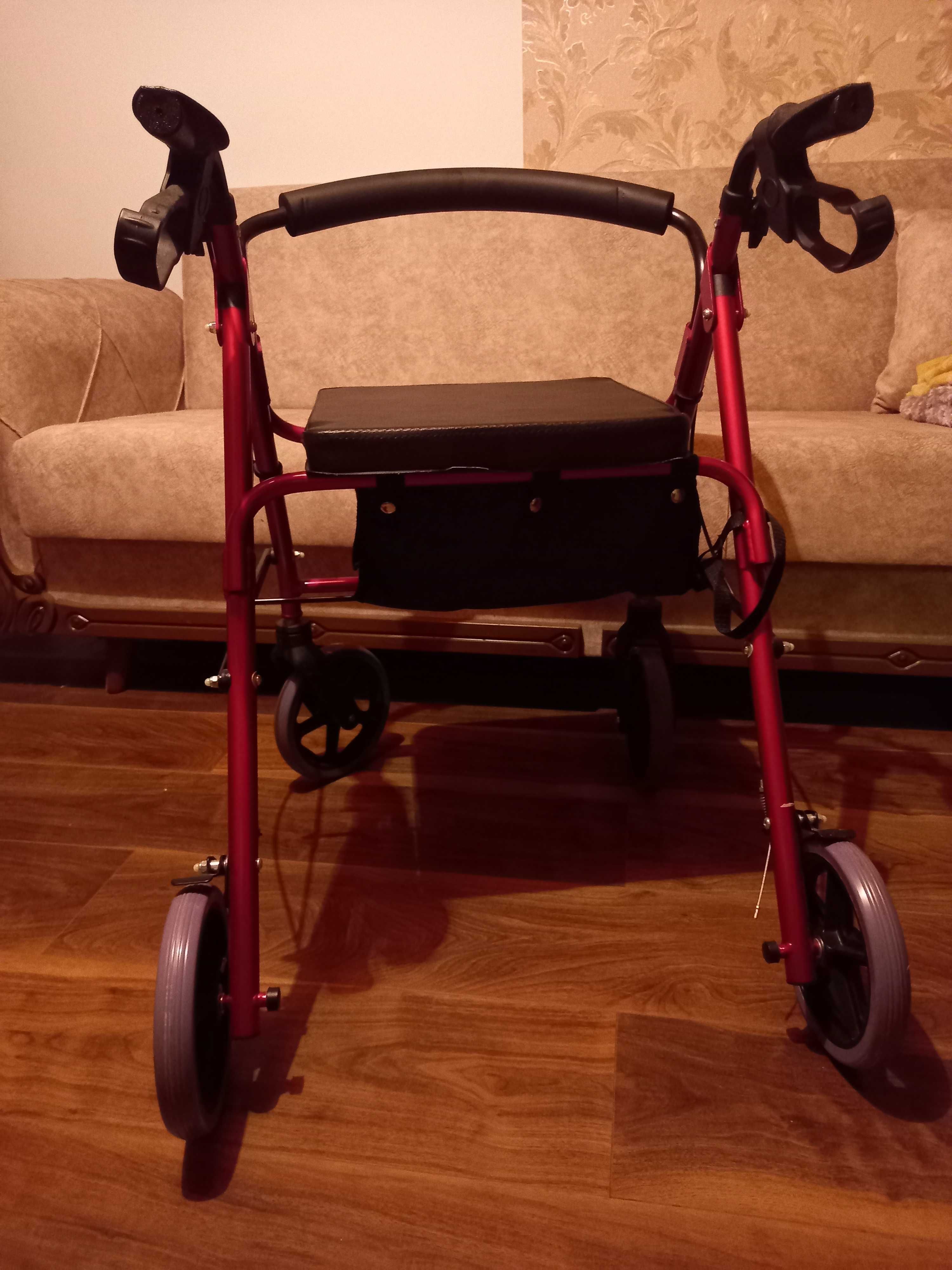 Rolator ortopedic pliabil cu scaun si spatiu depozitare