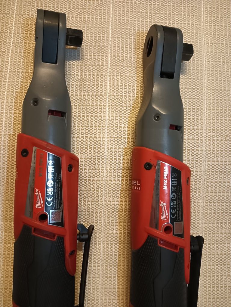 Milwaukee M12 FIR12 antrenor cu clichet 1/2 cu acumulator