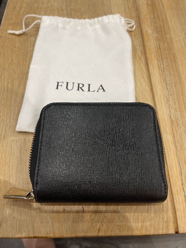 Оригинално Furla портмоне