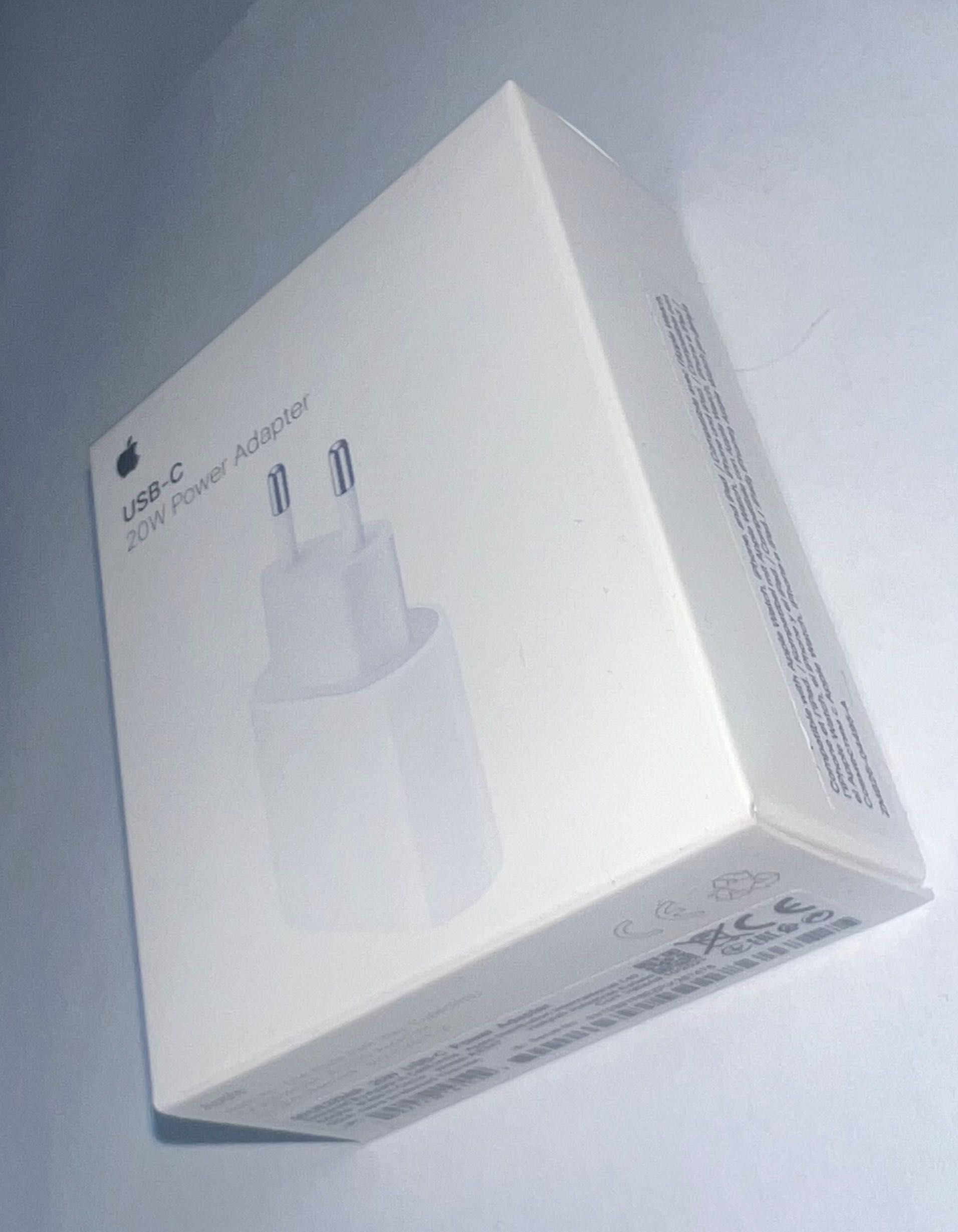 Оригинален Apple USB-C 20W Power Adapter