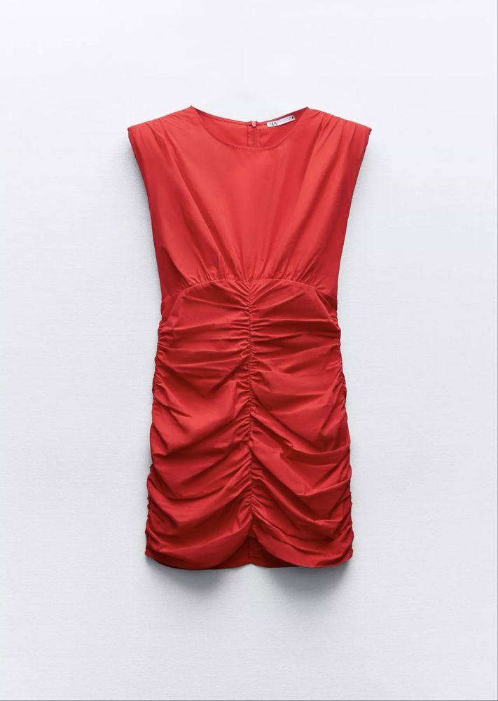 Червена рокля Zara