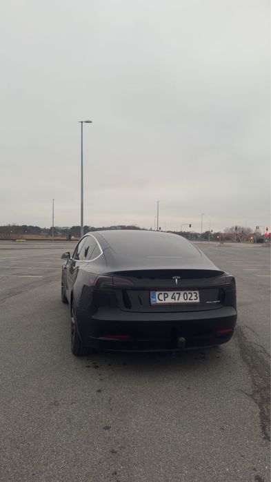 Tesla model 3 LONG RANGE Pachet SUMMON