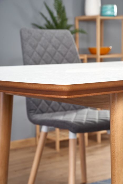 Трапезна маса Bradley