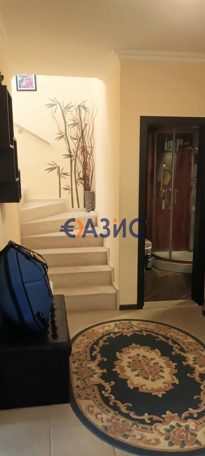 Градска къща в луксозен комплекс "Виктория Хилс" в Поморие, България,
