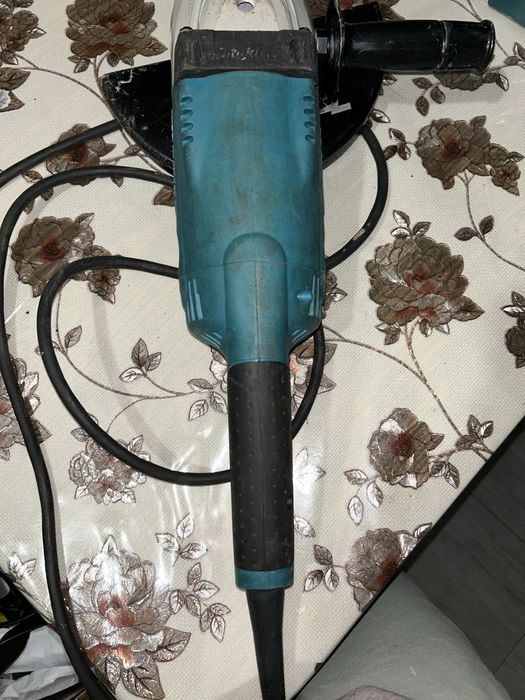 Vand flex Makita GA9020 230mm