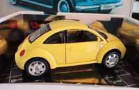 Volkswagen new beetle bburago 1 18