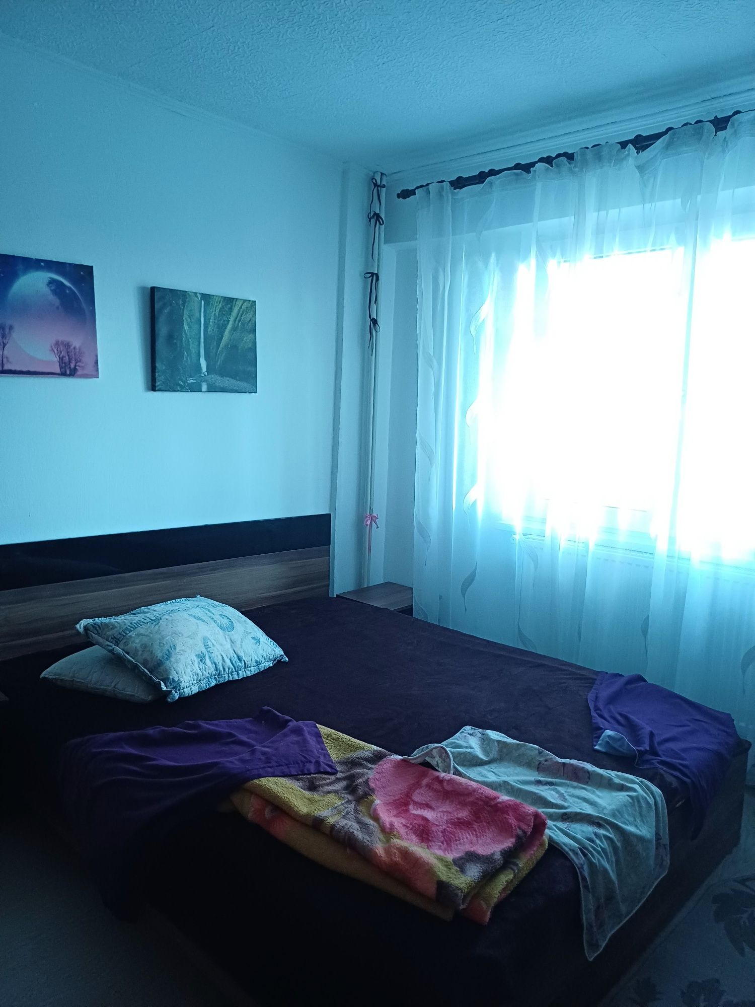 Ofer spre închiriere apartament cu doua camere în Botoșani zona Primăv