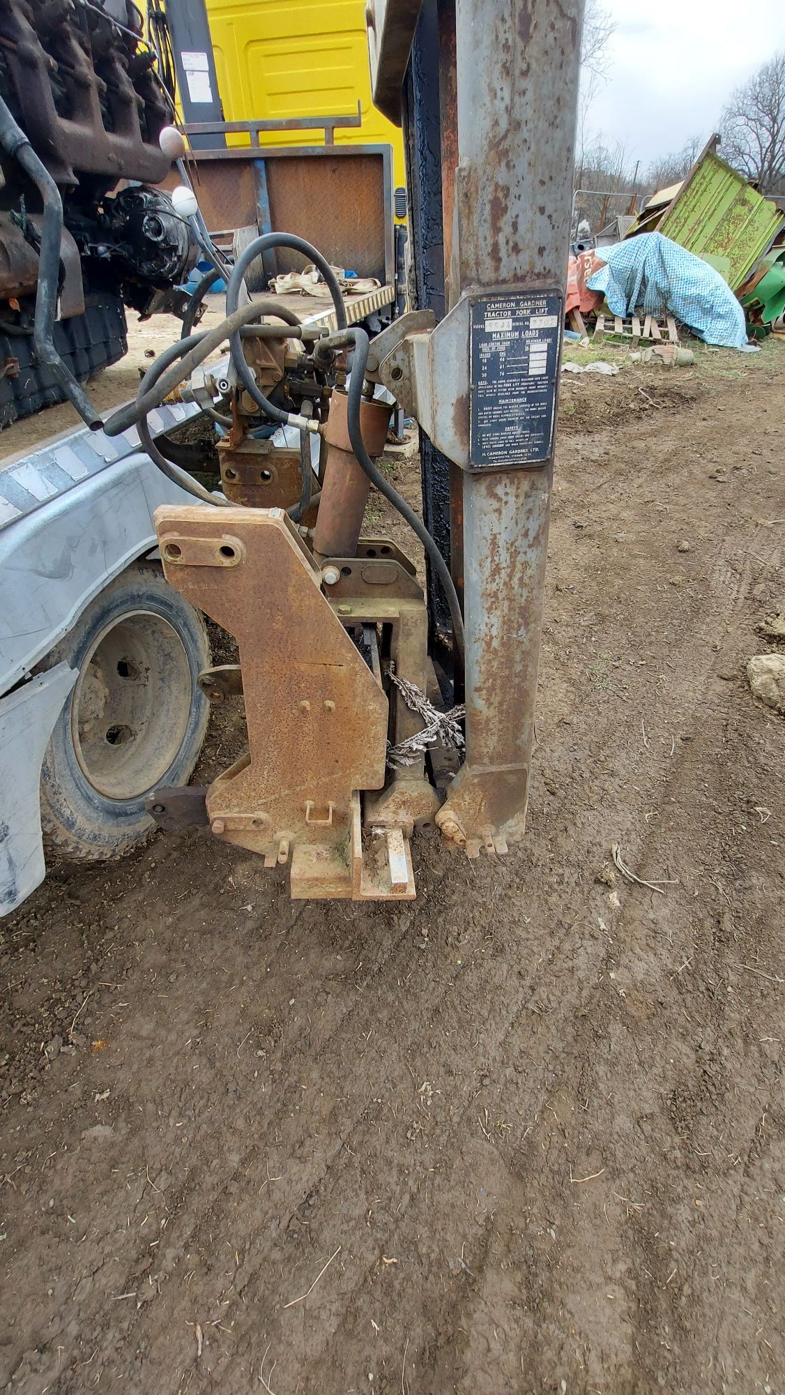 lift tractor in tirant