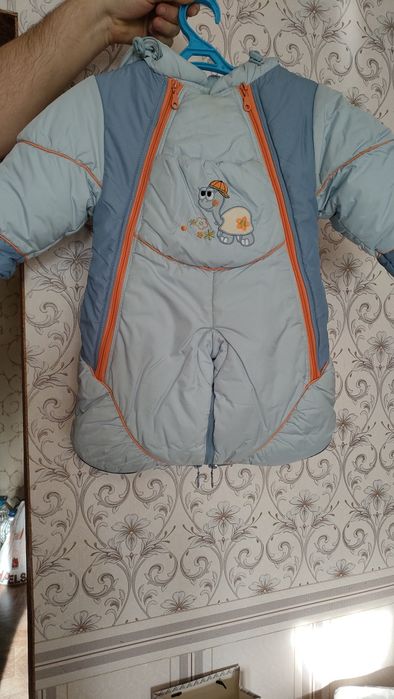 Продам комбинезон для малыша