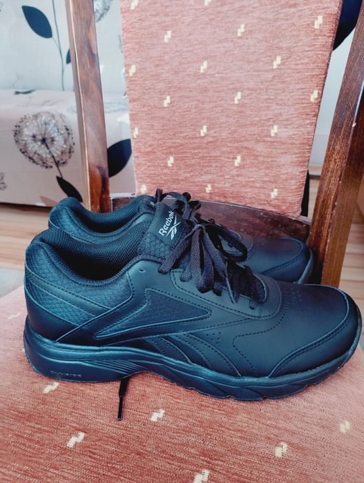 Маратонки на Reebok номер 41