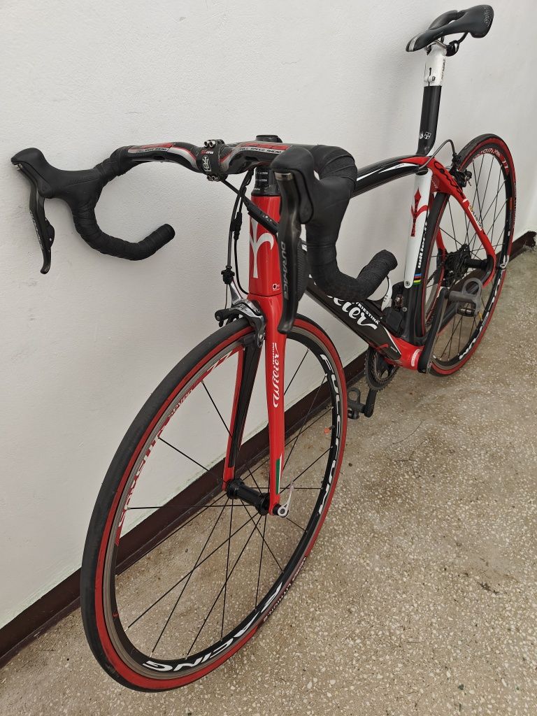 Bicicleta cursiera carbon Wilier Triestina Shimano Dura-Ace Di2 7900