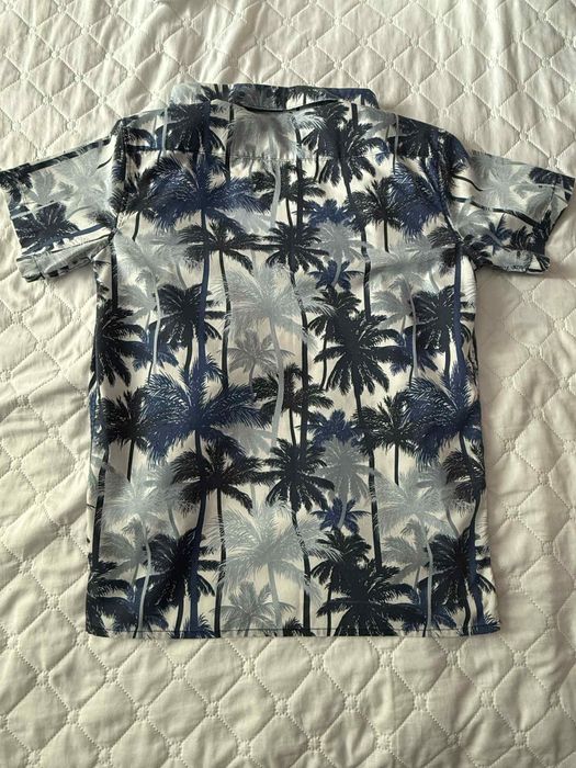 Лятна мъжка риза с палми – къс ръкав