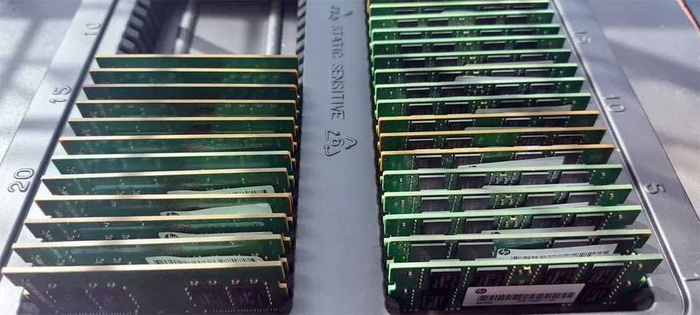 Memorie Laptop DDR3 8 GB 1600 MHz PC3 SAU PC3L 12800 Garantie 12 Luni