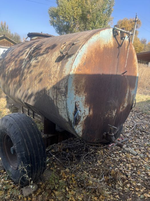 Прицеп цистерна в отдичном состоянии