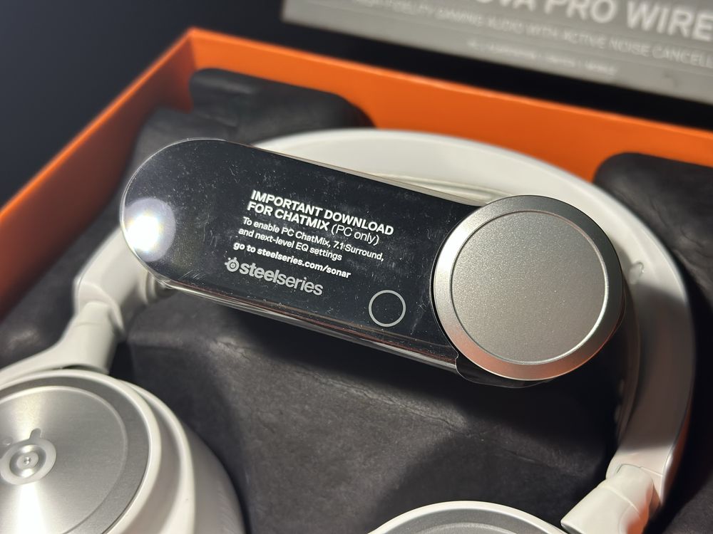 Steelseries Arctis Nova Pro Wireless White