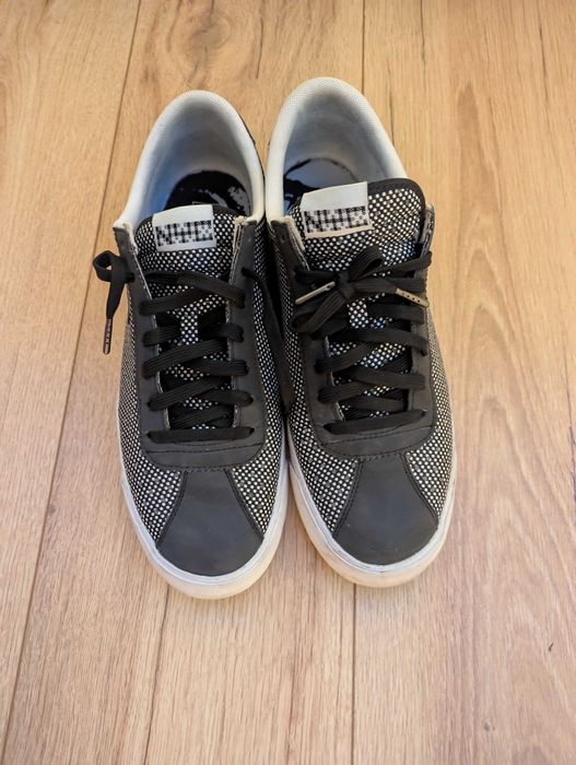 Adidași NikeCourt Match Classic Jacquard.