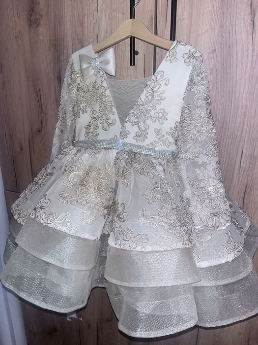 Официална рокля за момиче