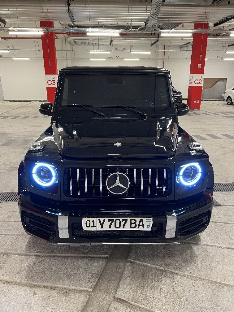 Mercedes Benz G 320