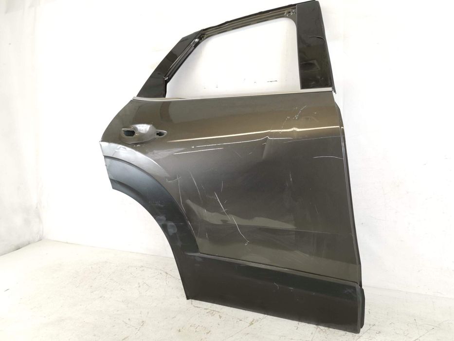 Дясна задна врата Мазда СХ-30 / Mazda CX-30 [