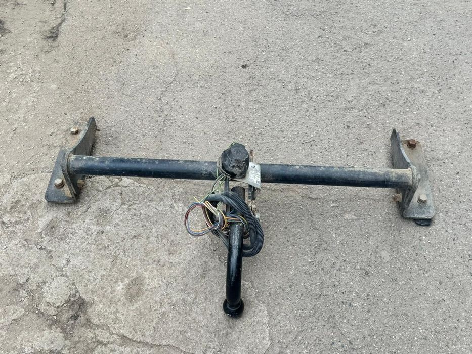 Прицепное устройство , фаркоп б/у