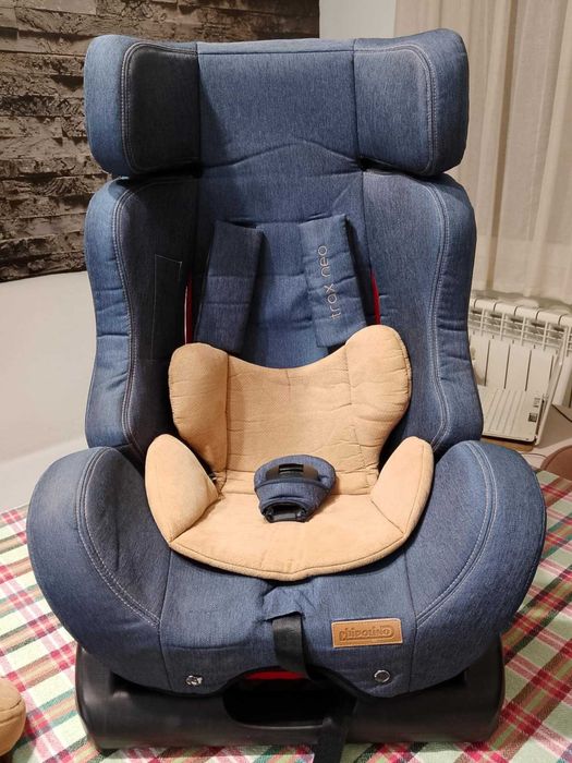 Детско столче за кола Chipolino TRAX NEO