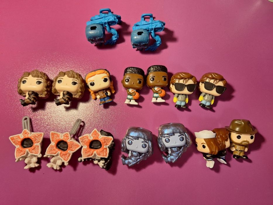 Kinder joy stranger things