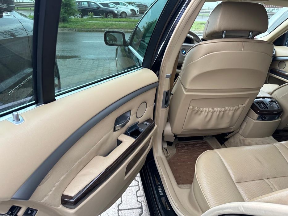 Vand Bmw seria 7 model E65