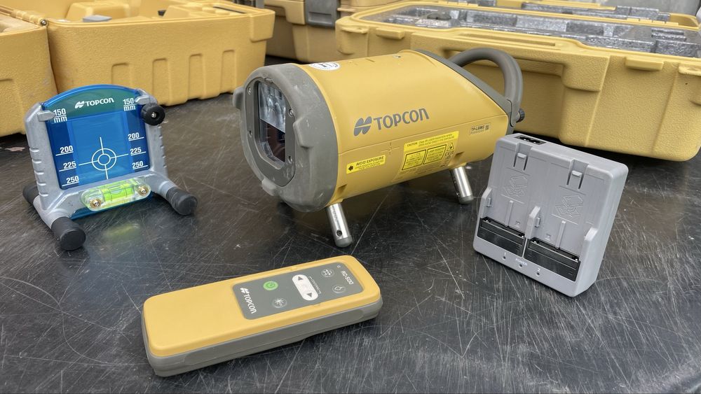 Лазерен Нивелир TOPCON