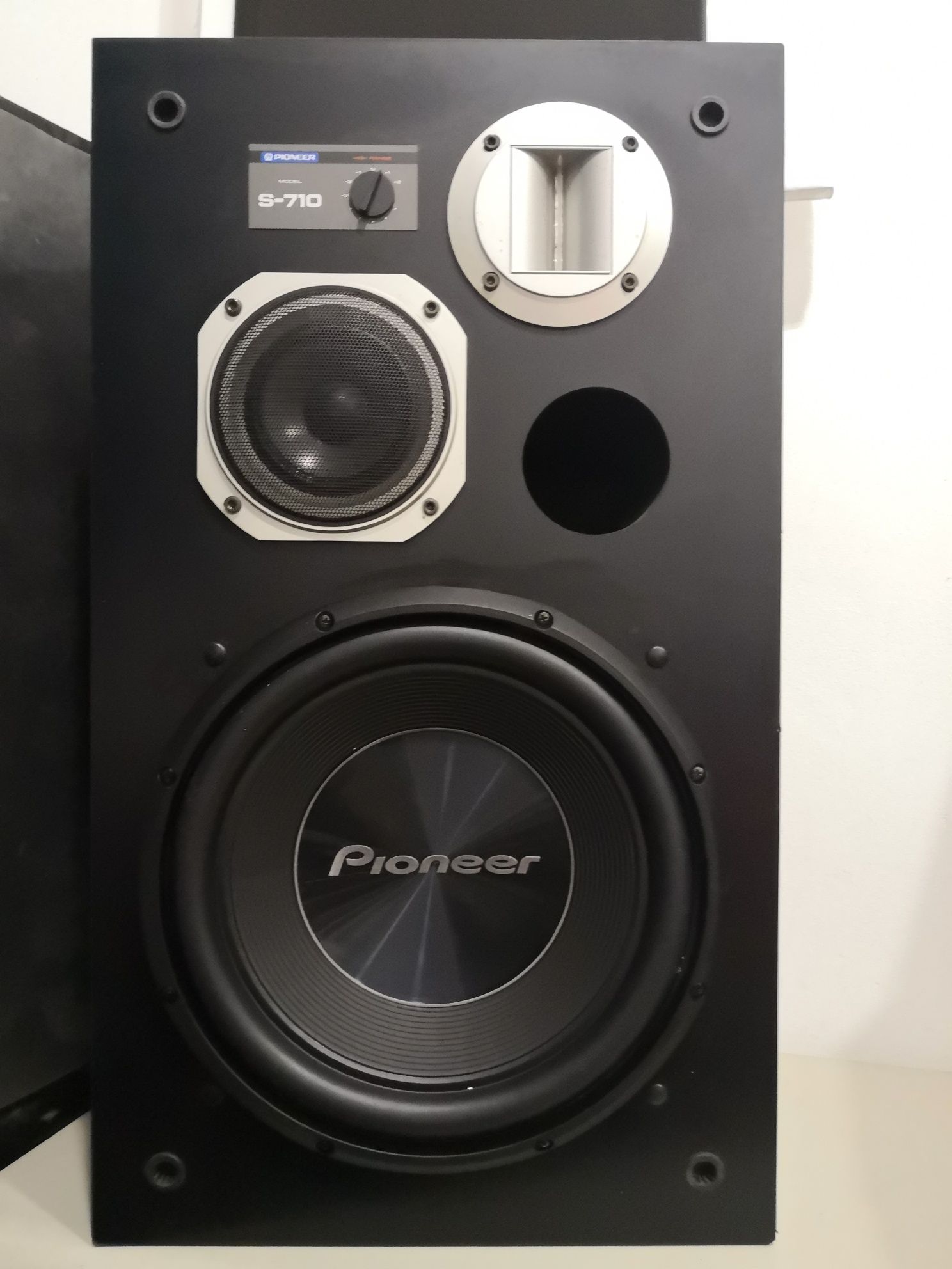 Boxe PIONEER S-710 , Amplificator YAMAHA A-720