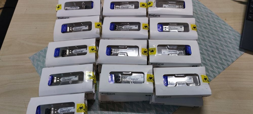 Mini gbic SFP Fibra Optica noi sigilate router/switch